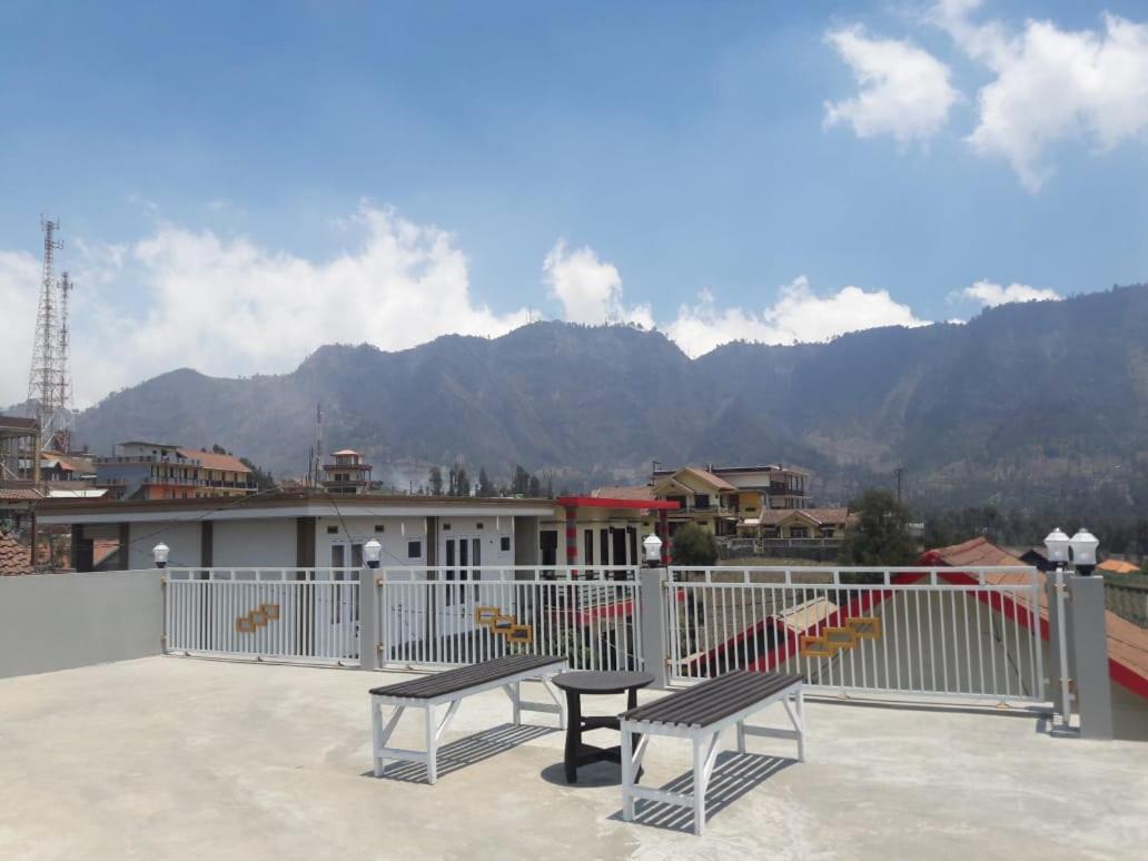 Bromo Otix Guest House Eksteriør billede