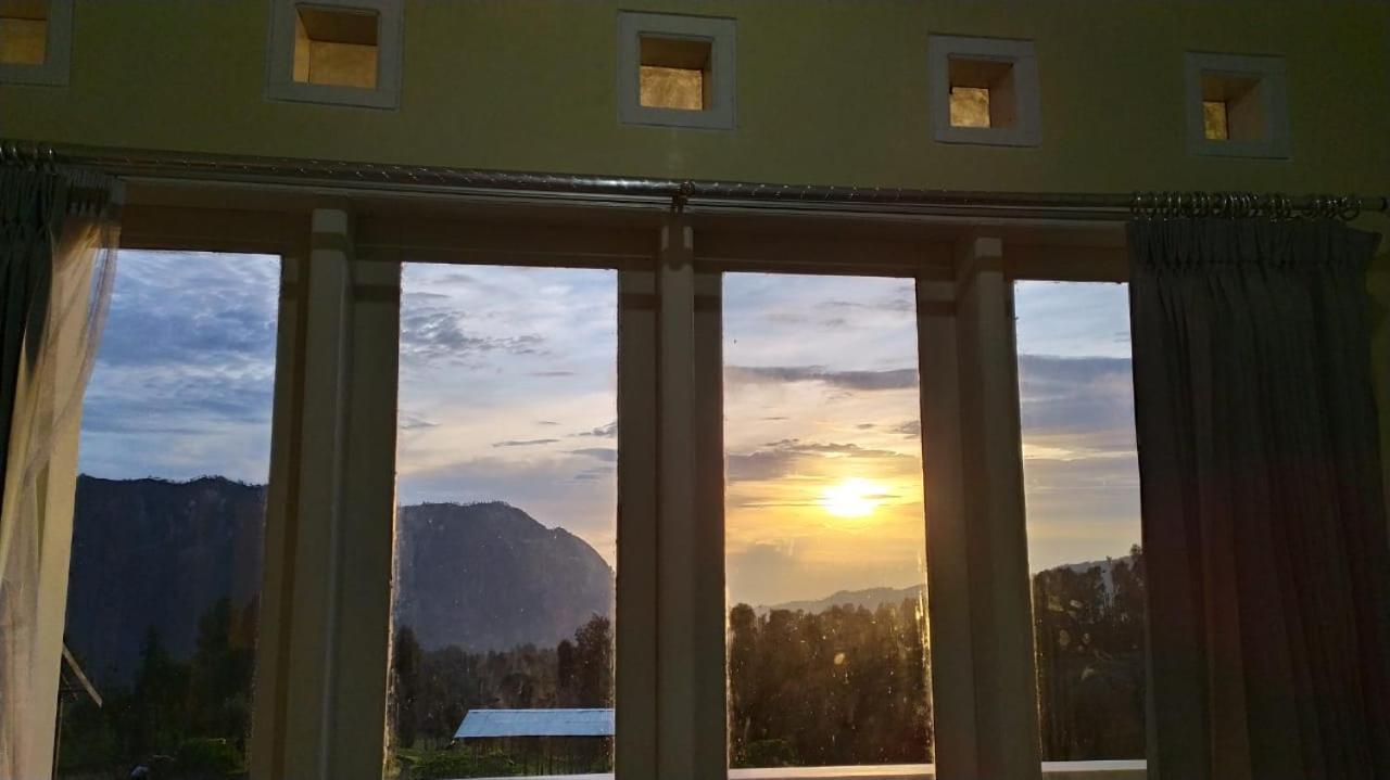 Bromo Otix Guest House Eksteriør billede